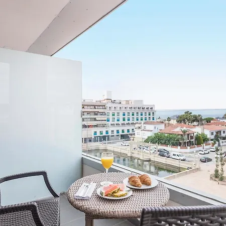 Hotel Balneario Playa De Comarruga (adults Only)